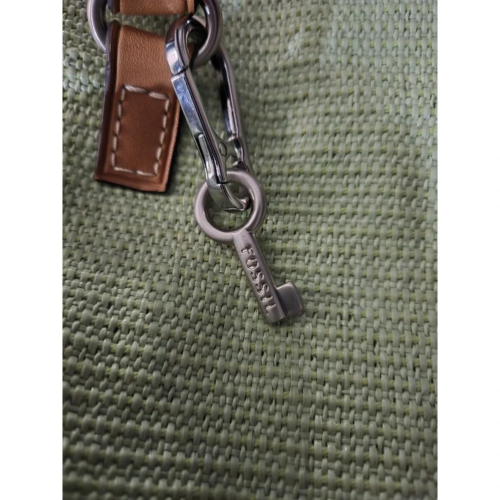 Fossil Vintage 75082 Green Woven Straw Raffia Leather Shoulder Bag Y2K Charm